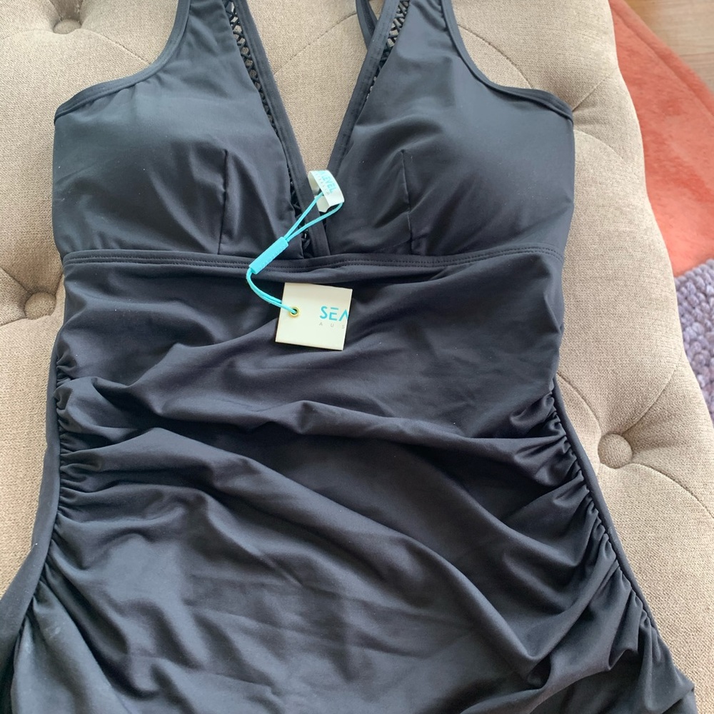 Black tankini bustier swim top